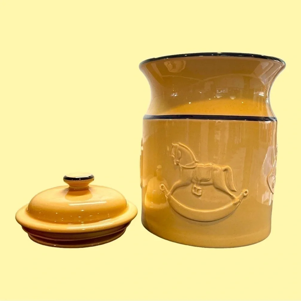 WILLIAMS SONOMA, EMBOSSED, STONEWARE, CHRISTMAS, COOKIE JAR.